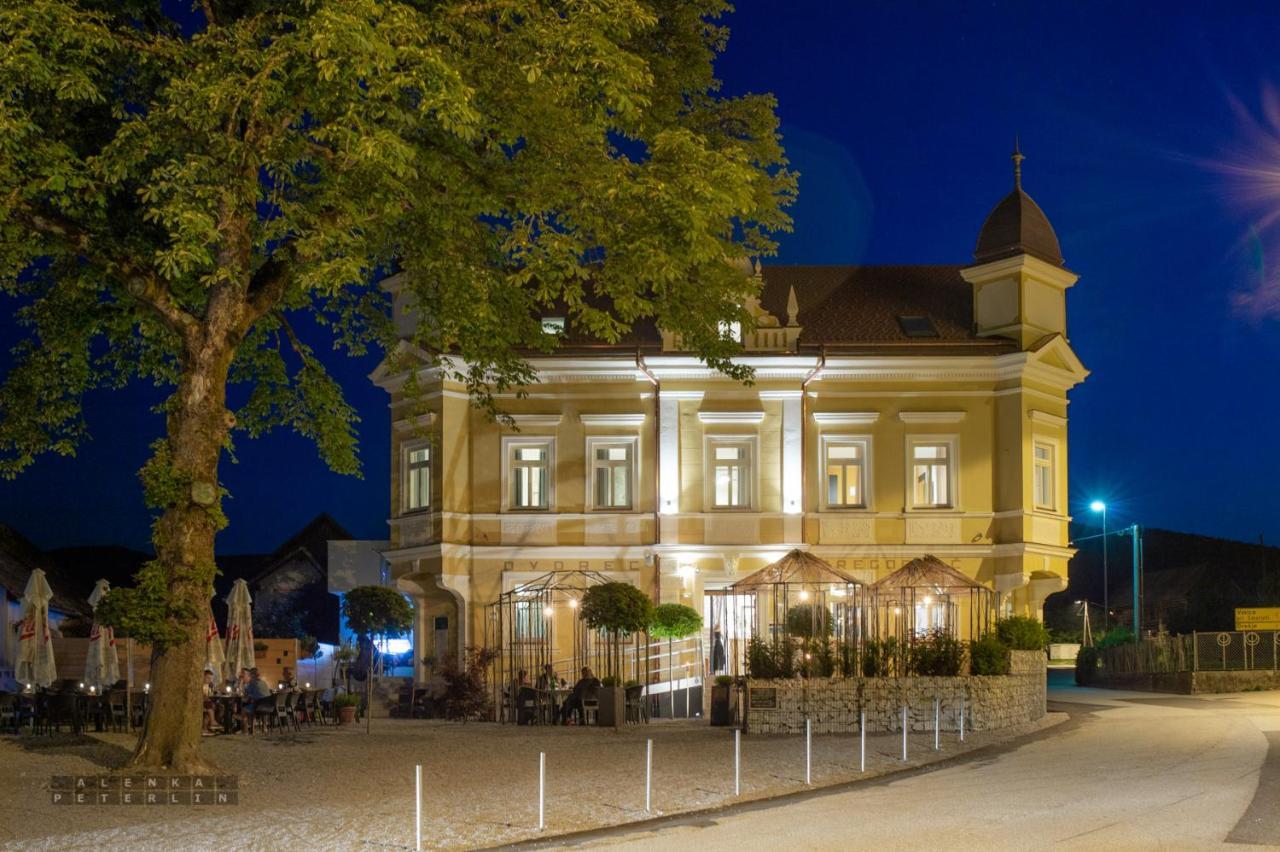Dvorec Gregorcic Smarjeske Toplice Bagian luar foto